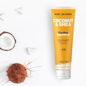 Flacon de shampooing Marc Anthony Coco et Karité avec ingrédients sur fond blanc