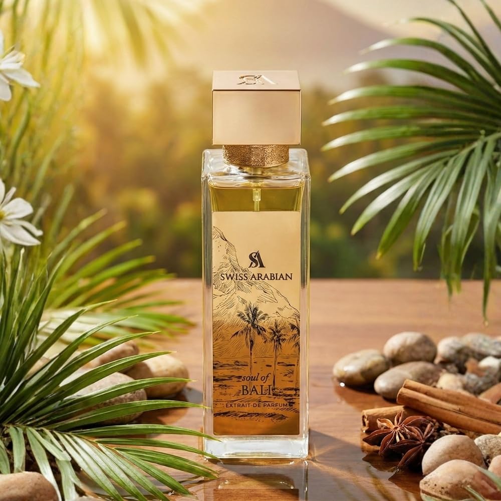 Flacon de Swiss Arabian Soul Of Bali sur une surface en bois