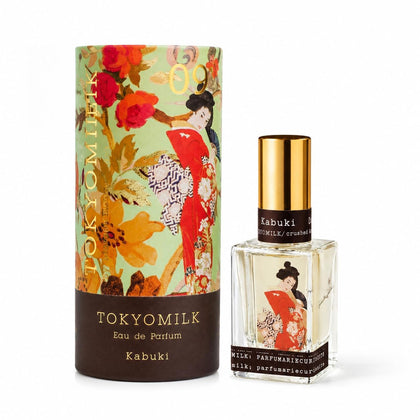 Flacon de TOKYOMILK Eau de Parfum Kabuki devant un fond neutre