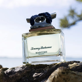 Flacon de Tommy Bahama Eau de Cologne Maritime Triumph 125 ml avec étiquettes