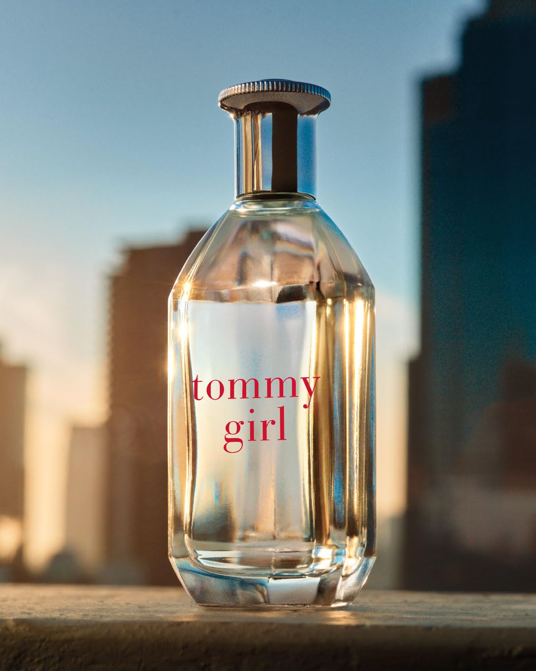 Flacon de Tommy Girl avec spray