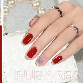 Flacon de vernis gel rouge rubis GAOY avec étiquette