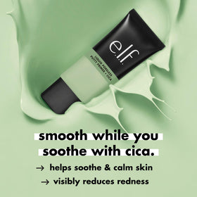Flacon du Primer Liquide Poreless avec Cica sur fond blanc