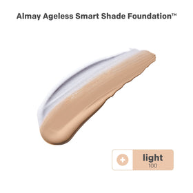 Fond de teint Almay 100 Light application sur la peau