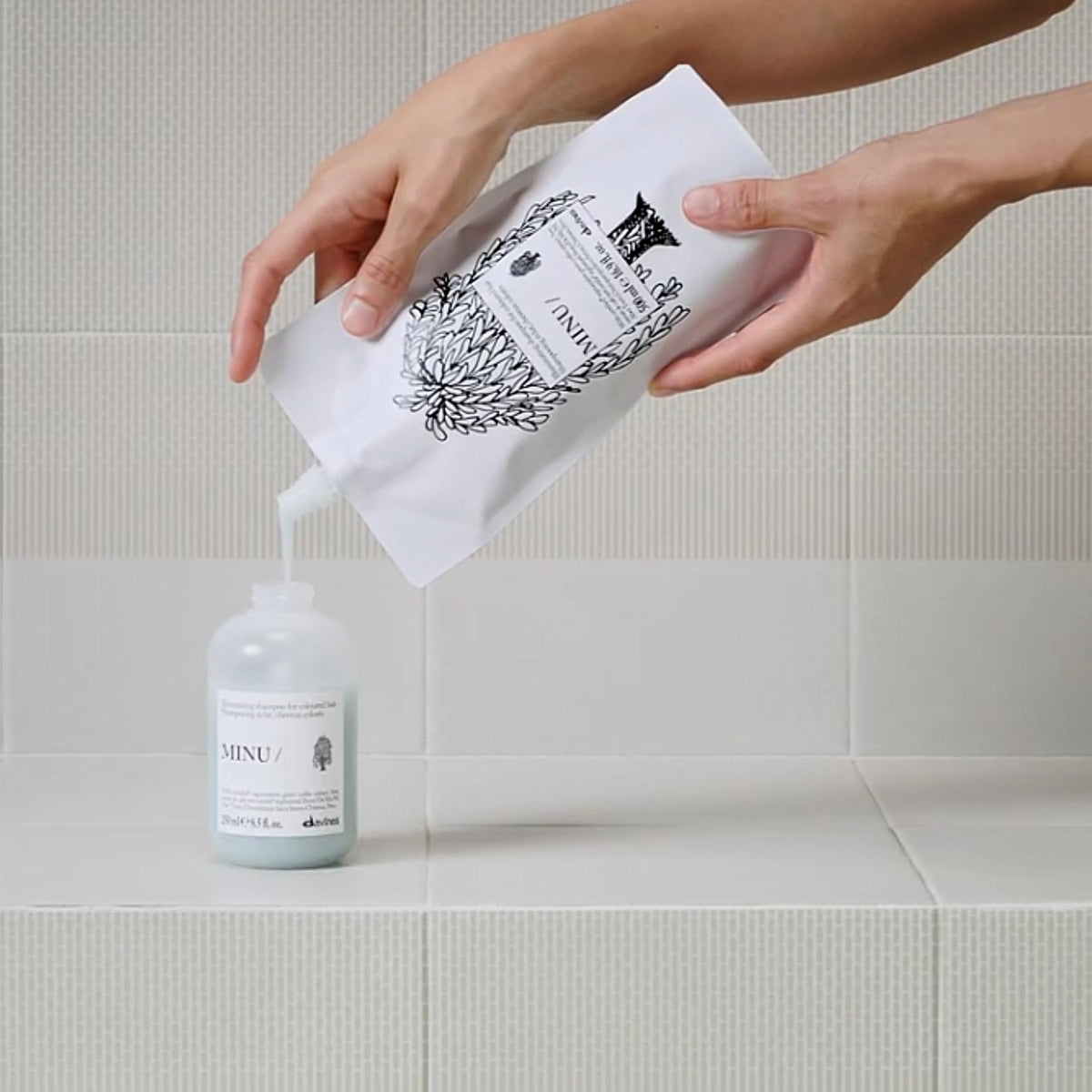Format recharge 500ml du shampooing Davines MINU