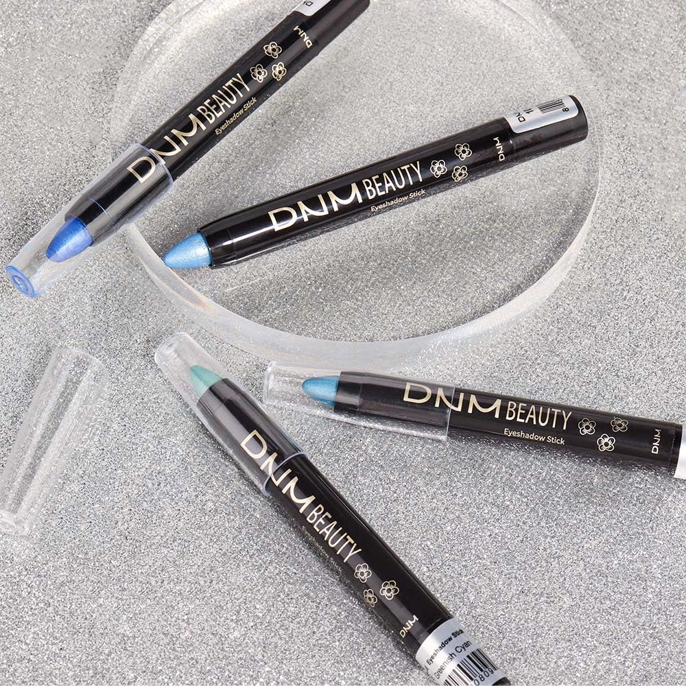 Gamme de couleurs du crayon ombre à paupières evpct