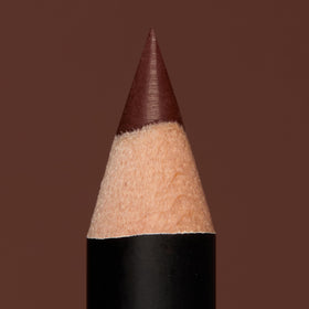Gamme de produits NYX pour les lèvres incluant le crayon à lèvres mat