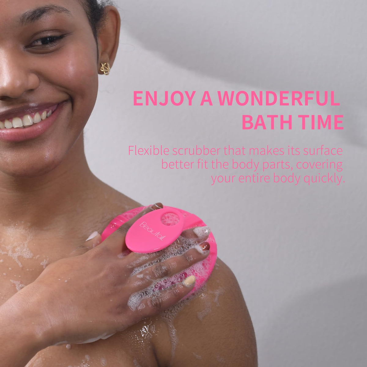 Gant de bain en silicone BEAUTAIL dans un cadre de salle de bain