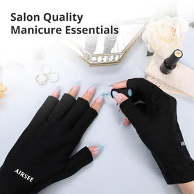Gants AIRSEE utilisés lors d'une manucure