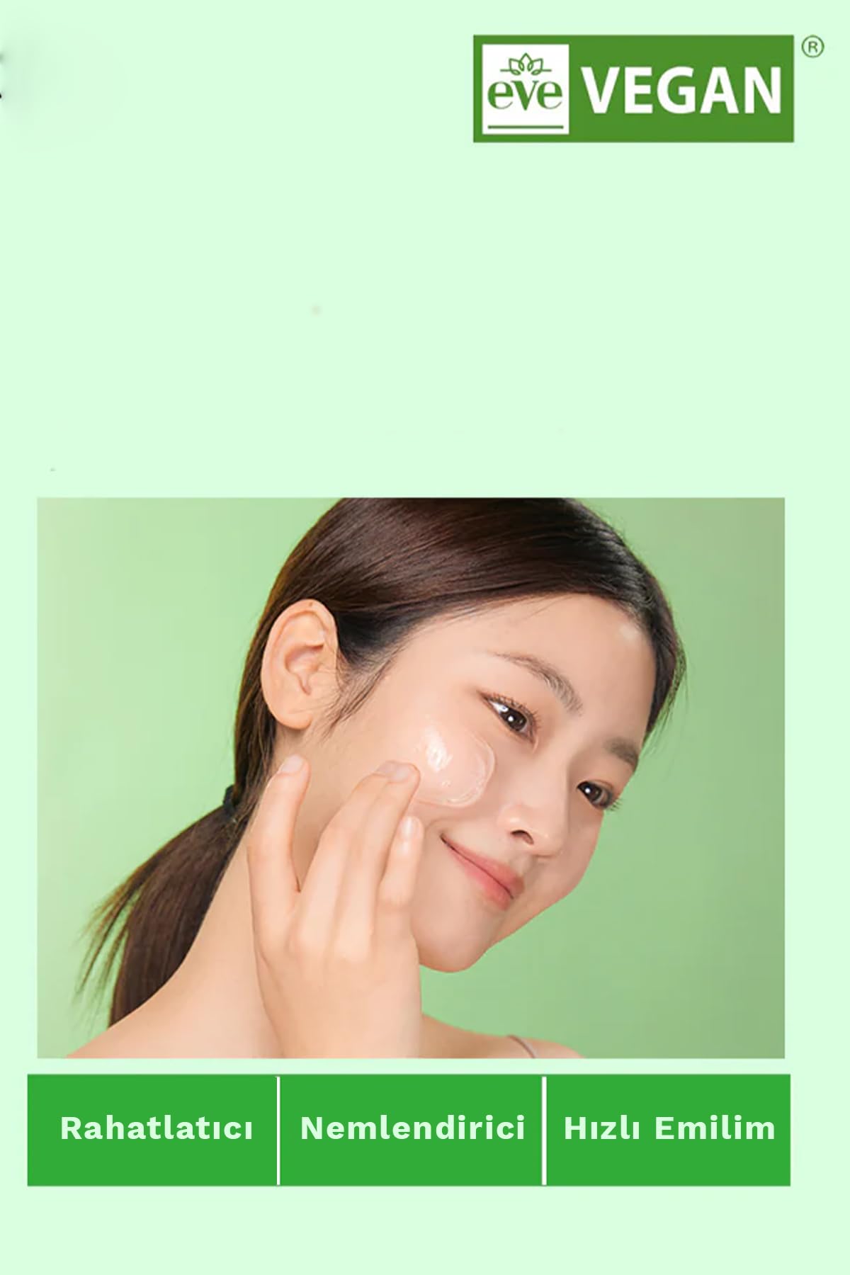 Gel d'Aloe Vera Nature Republic dans un cadre d'été