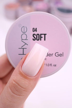 Gel de Sculpture IN.HYPE 41g en application sur un ongle