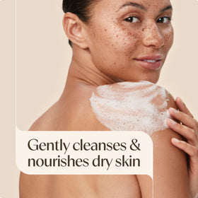 Gel Douche Aveeno 1 L sur un gant de toilette