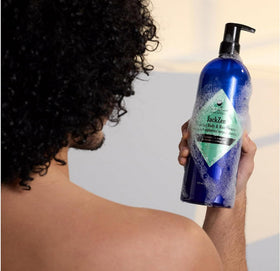 Gel Douche et Shampooing Jack Black JackZen 3 oz en situation