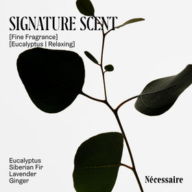 Gel Douche Nécessaire Eucalyptus sur un fond en bois