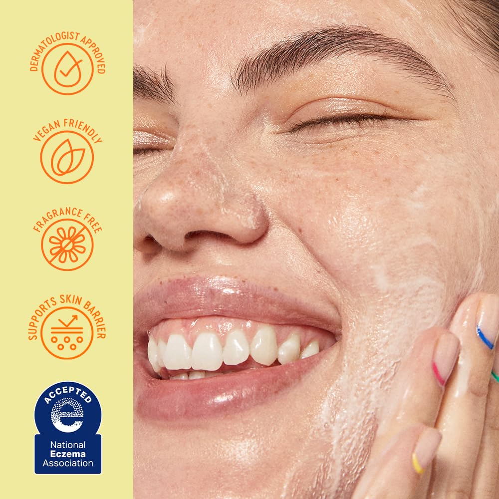 Gelée Nettoyante Crème BYOMA ouverte avec étiquette visible