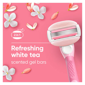Gillette Venus ComfortGlide lames de rasoir sur fond blanc