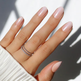 Glamnetic Faux Ongles Press-On Oval Courts 30 pièces en boîte