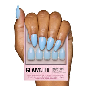 Glamnetic faux ongles pressés bleu doux, vue de face