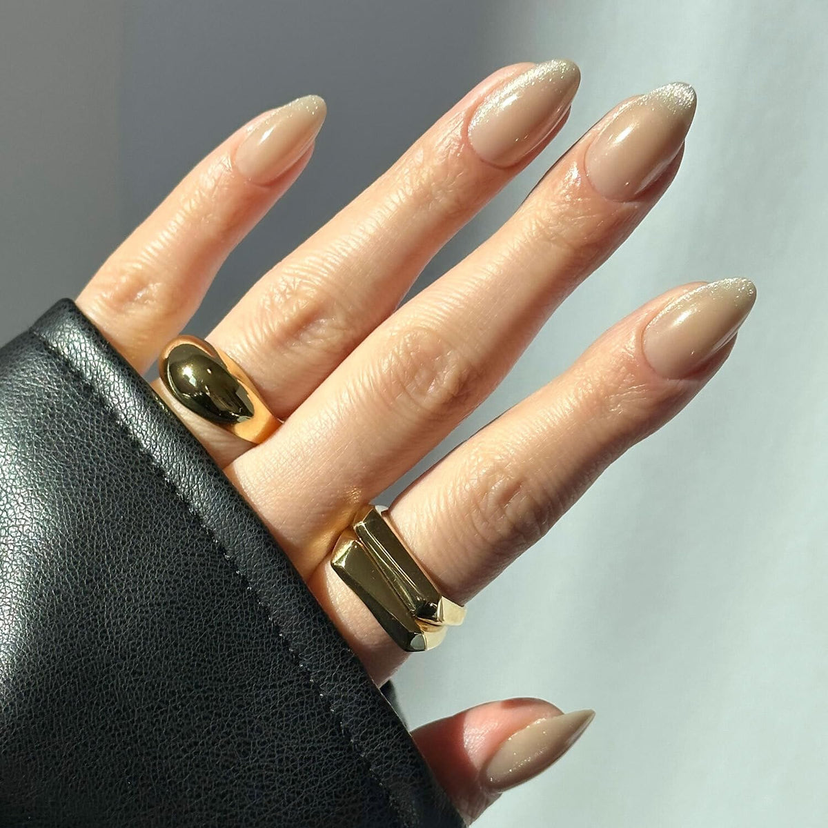 Glamnetic Press On Nails Short Almond Velvet 30 pcs Kit front view