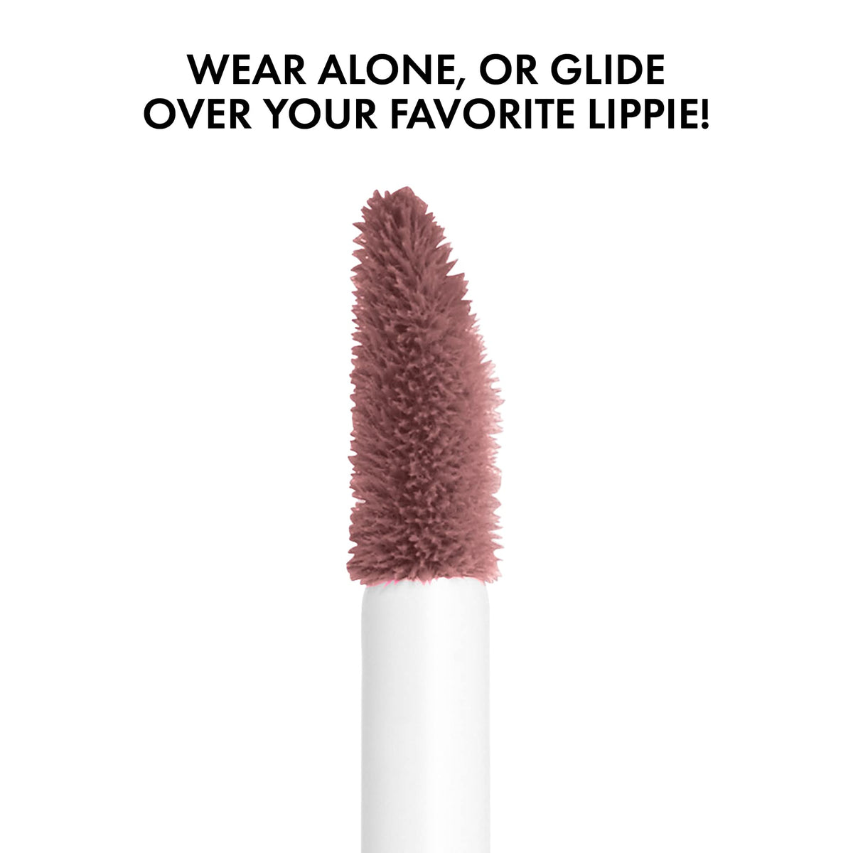 Gloss à Lèvres Butter NYX en teinte Cinnamon Roll avec un reflet lumineux
