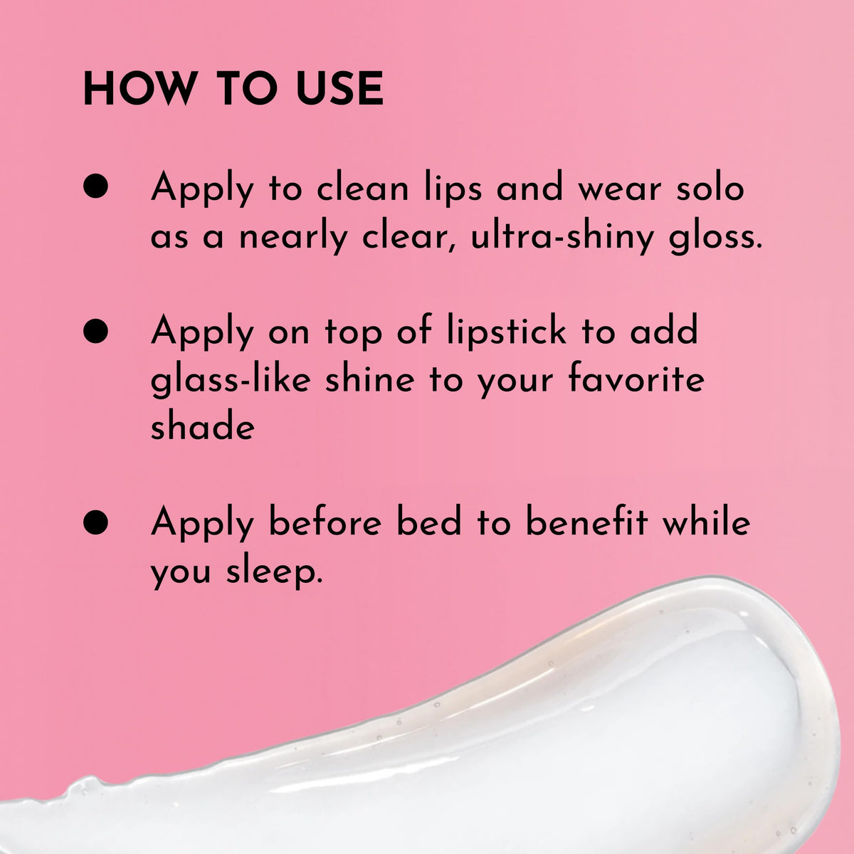 Gloss à lèvres LAWLESS à côté de produits de beauté