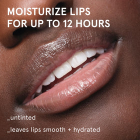 Glossier Baume Dotcom ouvert montrant la texture du produit