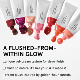 Glossier Cloud Paint Blush Crème Puff 9g texture crème