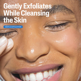 Gommage quotidien Cetaphil sur fond blanc