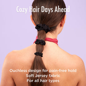 Goody Ouchless Jersey Scrunchies sur un bureau élégant