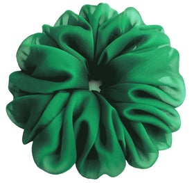Grand scrunchie chiffon vert 18 cm vue de face