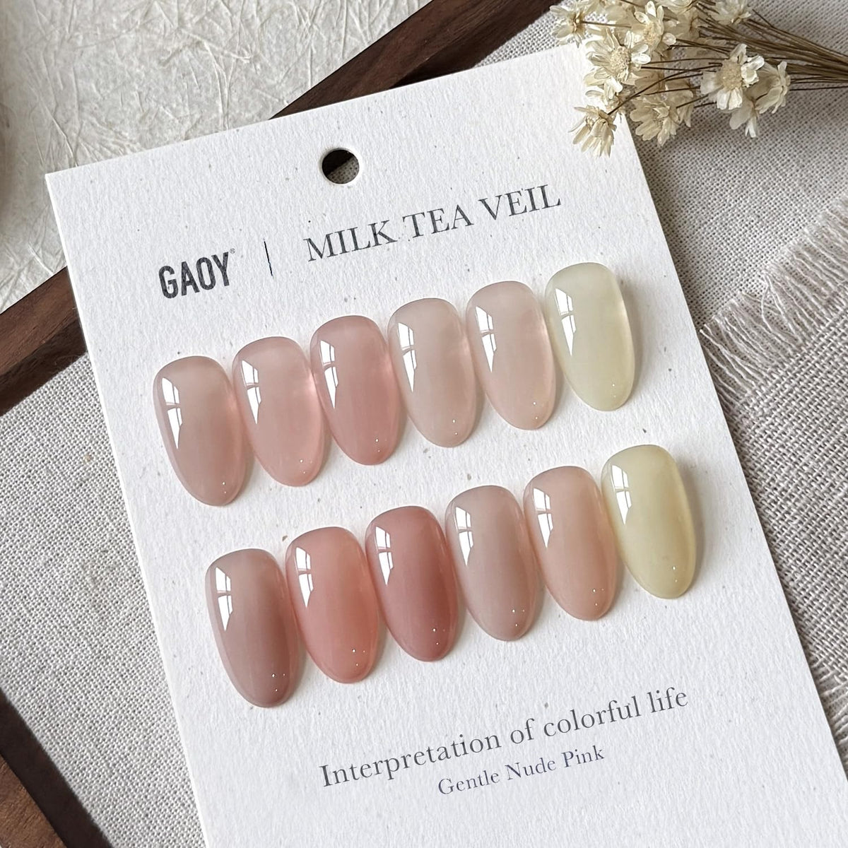 Gros plan sur les 6 couleurs de vernis gel GAOY dans le kit
