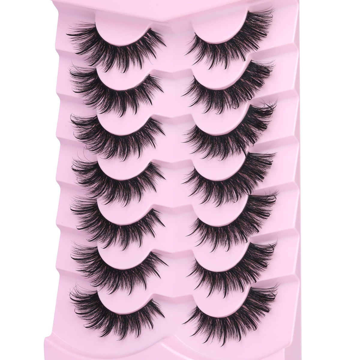 Gros plan sur les faux cils EYDEVRO Wet Cat Eye