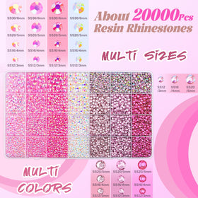 Gros plan sur les rhinestones en résine de différentes tailles