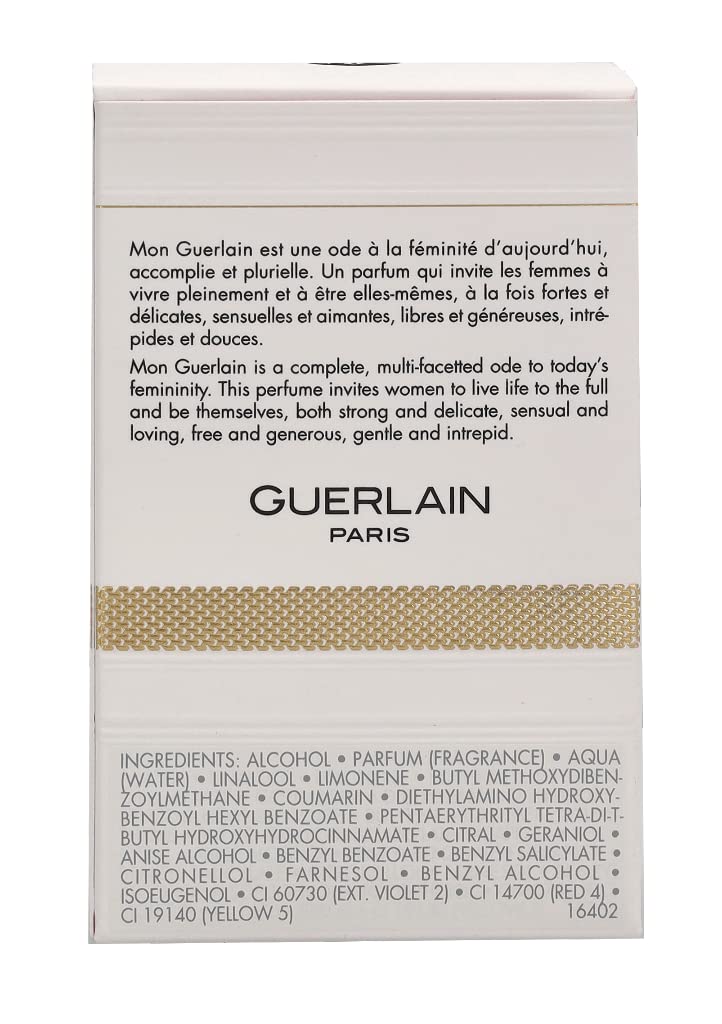 Guerlain Mon Guerlain 1.0 oz Eau de Parfum en situation sur une coiffeuse