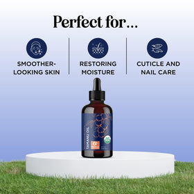 Huile de tamanu bio en utilisation sur un visage