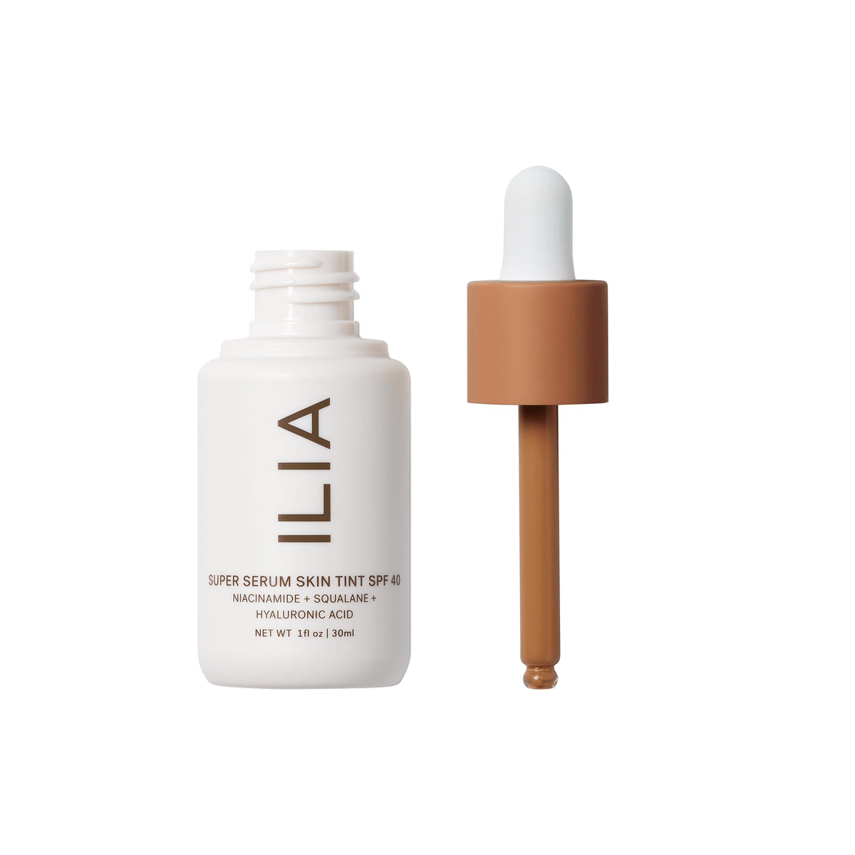 ILIA Super Serum Skin Tint SPF 40 texture sur peau