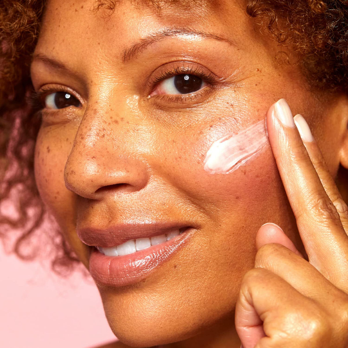 Indie Lee Crème Anti-Âge 45ml et son emballage