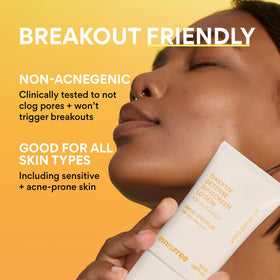 innisfree Crème Solaire Quotidienne SPF 50+ PA++++ sur le bureau