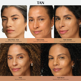 IT Cosmetics CC+ Cream Tan Warm sur fond neutre