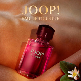 Joop! Homme Eau de Toilette 125 ml présenté avec des épices