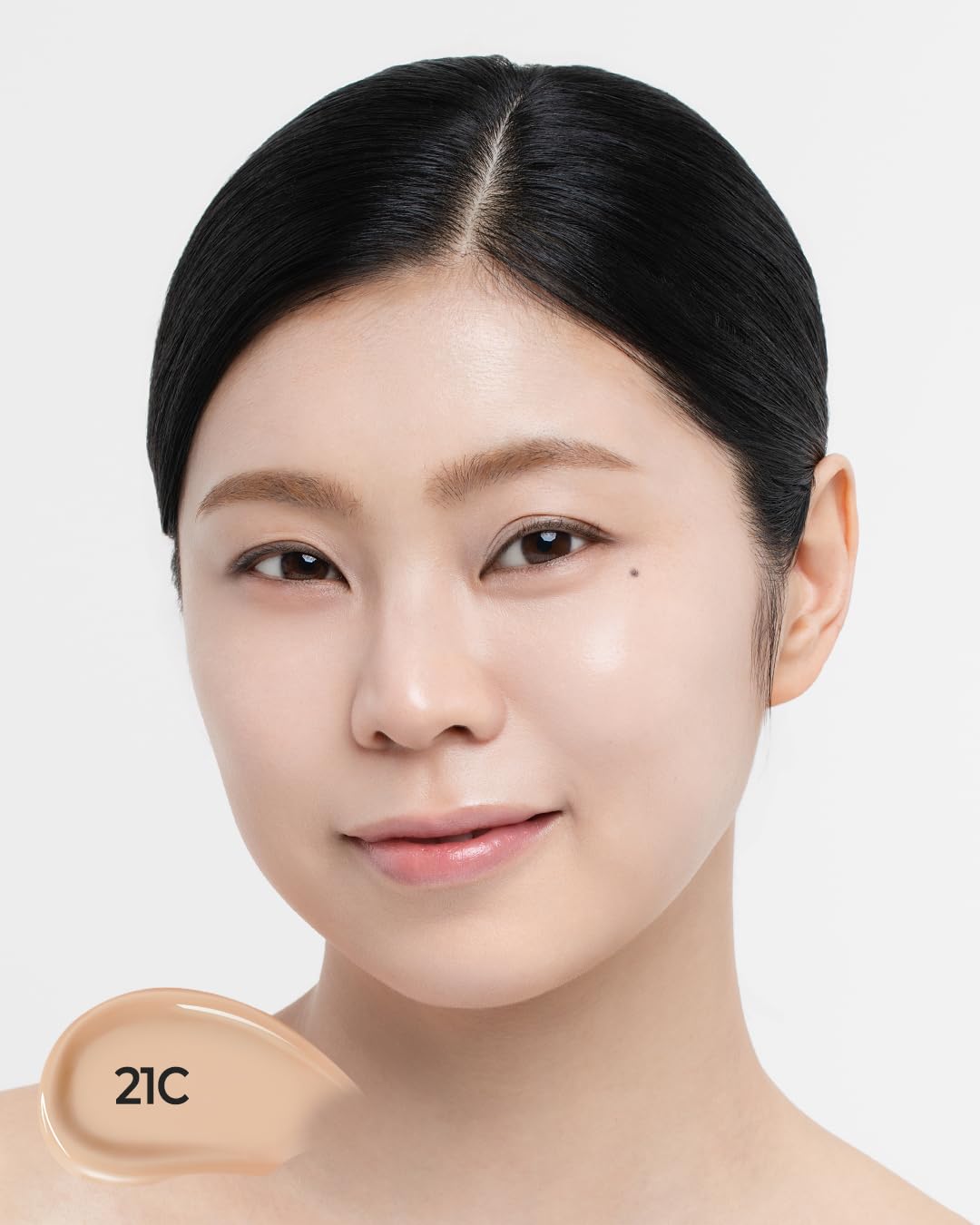 JUNG SAEM MOOL PDRN Serum Skin Tint 21C close-up of bottle