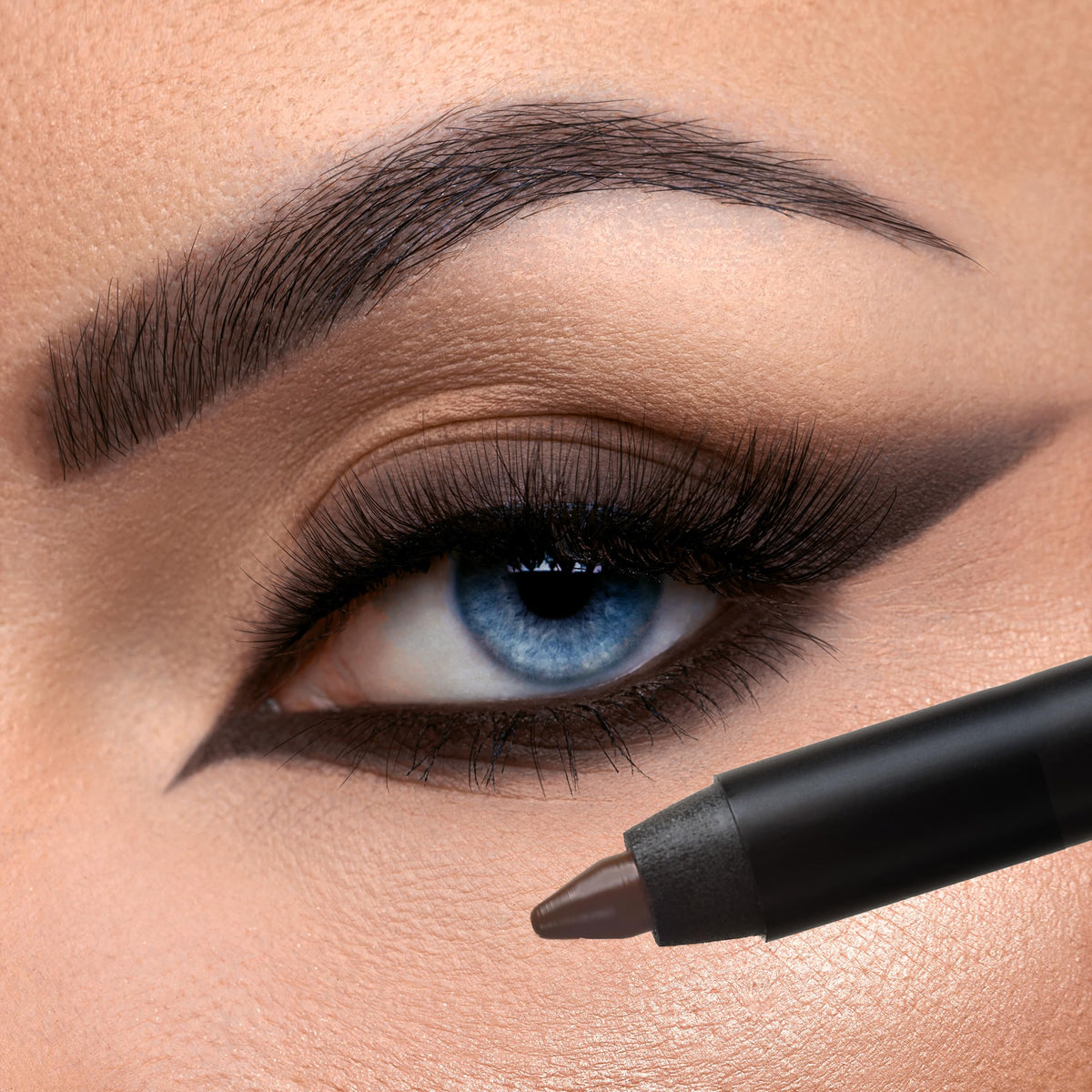 K7L Crayon Eyeliner Marron Waterproof 9g vue de face