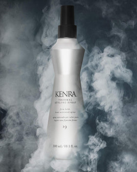 Kenra Spray de Stylisation Thermique 10,1 oz bouteille arrière