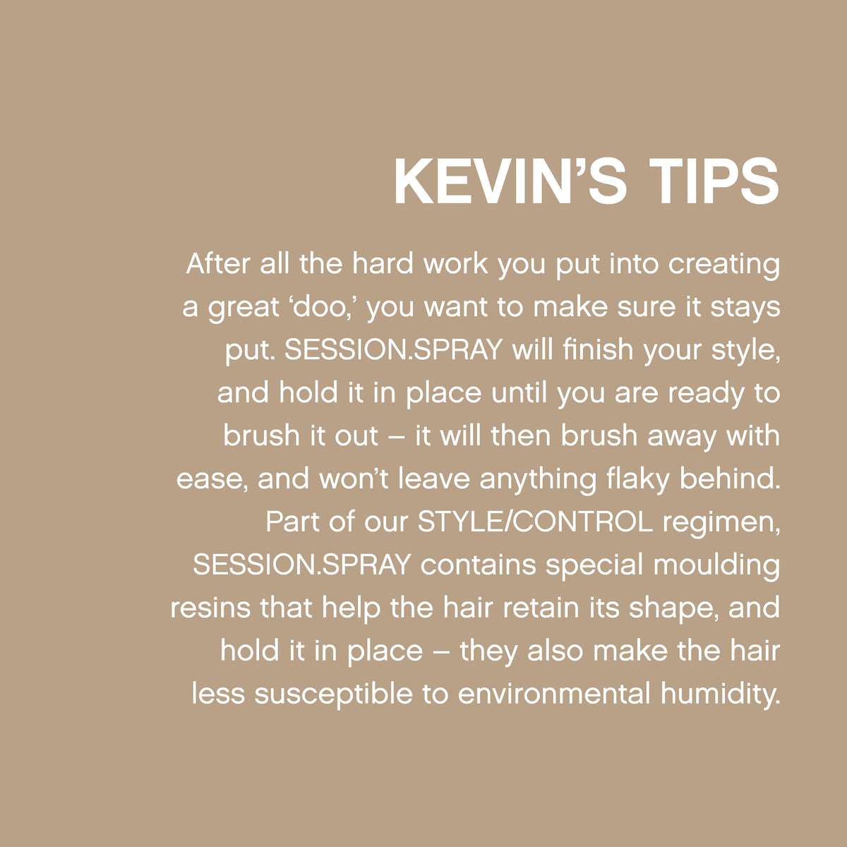 KEVIN.MURPHY Session Spray dans une main avec une coiffure stylisée