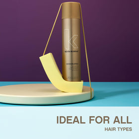 KEVIN.MURPHY SESSION.SPRAY sur une coiffeuse