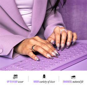 KISS Press On Nails 'Glittering' violet, finition brillante