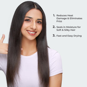 KISS Sèche-cheveux en utilisation avec cheveux lisses
