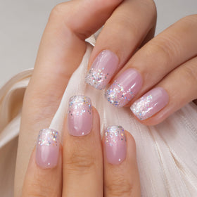 Kit complet avec faux ongles CurvLife, colle et accessoires