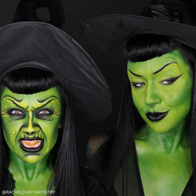 Kit de maquillage sorcière Mehron ouvert montrant les produits