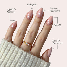 Kit Glamnetic avec faux ongles, colle, lime et bâtonnet pour cuticules
